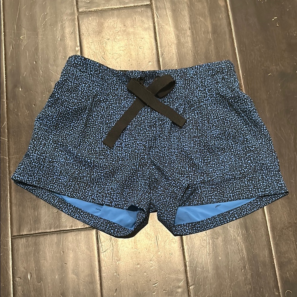 Lululemon Spring Break Away Shorts